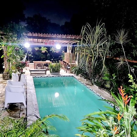 Hostel E Pousada Da 13 올린다 외부 사진